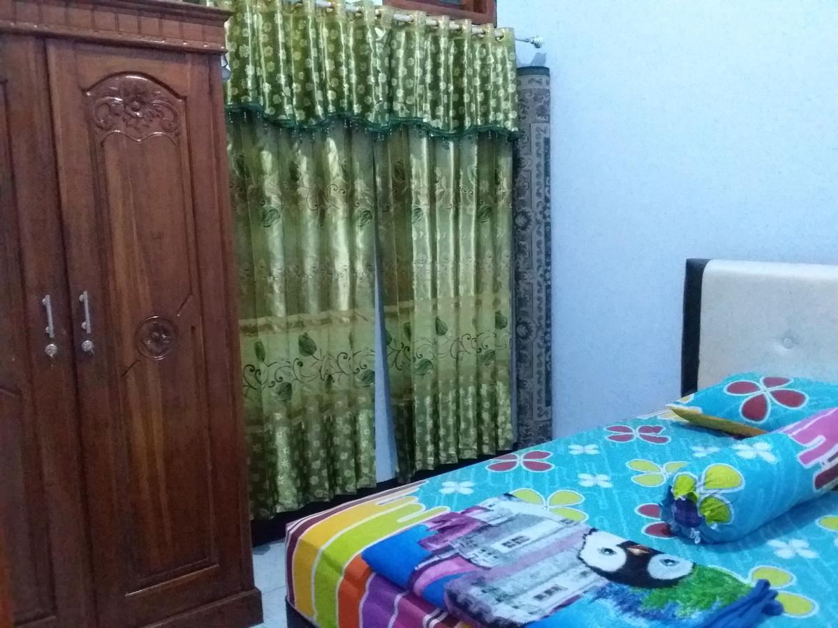 Mas Dylan Homestay Bromo Esterno foto