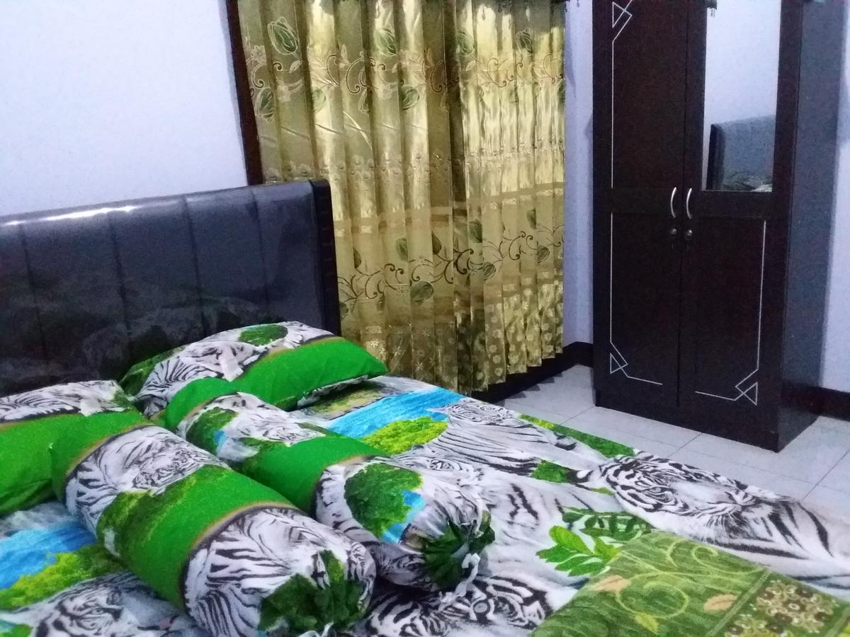 Mas Dylan Homestay Bromo Esterno foto