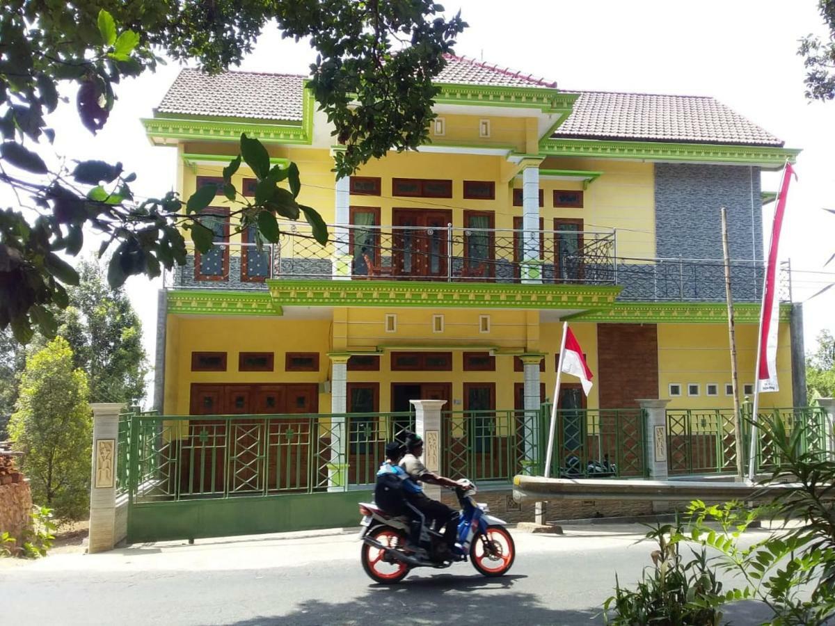 Mas Dylan Homestay Bromo Esterno foto